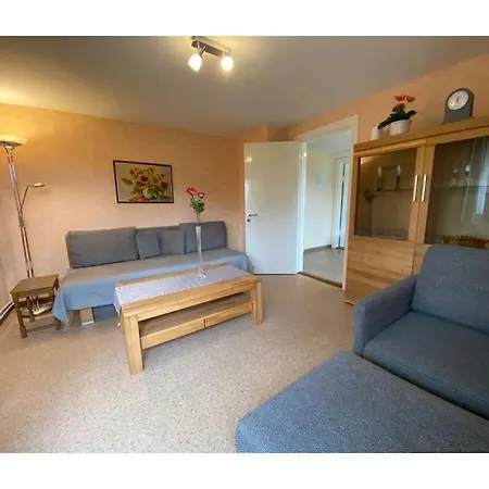 With 2 Bedrooms מאסהולם